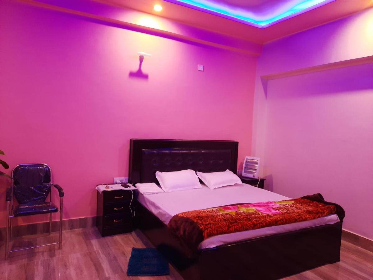 Hotel Blue Diamond 바흐라이치 외부 사진